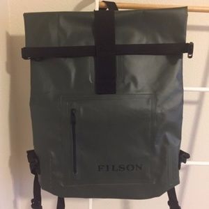 FILSON Dry Day Backpack   Brand New/Never Used